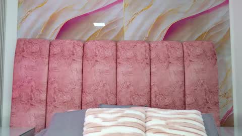 Emma online show from 02.04.26