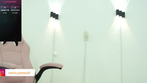 emma_jamess online show from 04.10.26