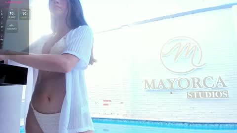 Snapshot of emma_jhoons chatting on 09.21.25 emma_jhoons online show from 09.21.25