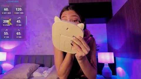 emma_jhoons online show from 11.26.25