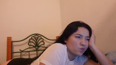 emma_johnson_ online show from 10.10.25