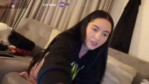 Snapshot of emma_johnson_ chatting on 06.17.26 emma_johnson_ online show from 06.17.26