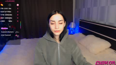 Snapshot of emma_jordan chatting on 02.01.25 Emma online show from 02.01.25