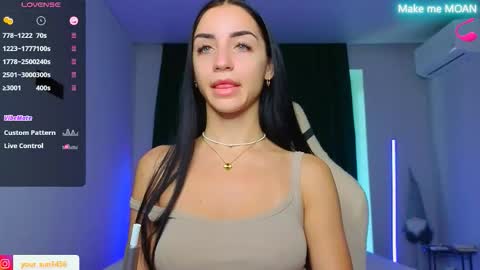 Snapshot of emma_jordan chatting on 09.17.25 Emma online show from 09.17.25