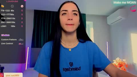 Emma online show from 11.23.25