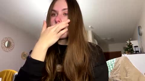 emma_just online show from 12.22.24