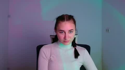 Emma online show from 12.04.24