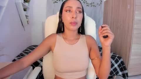 Emma online show from 11.24.25