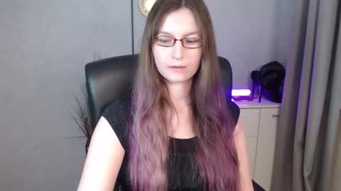 emma online show from 09.25.25