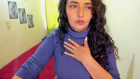  emma luxy online show from 12.29.24