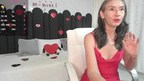 Emma  online show from 02.14.25