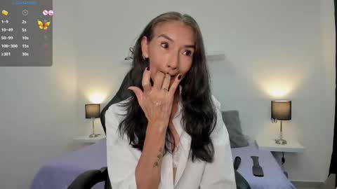 Emma  online show from 11.13.25