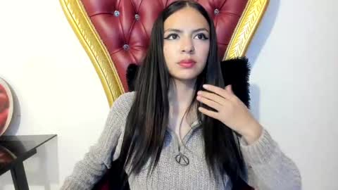 Snapshot of emma_miller69_ chatting on 10.28.25 Emma  online show from 10.28.25