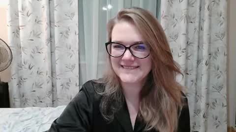 emma_misty_ online show from 12.02.25