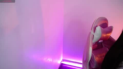 Emma online show from 09.27.25