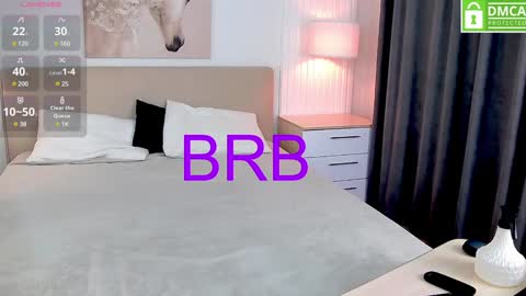 Snapshot of emma_plux chatting on 02.06.25 Emma online show from 02.06.25