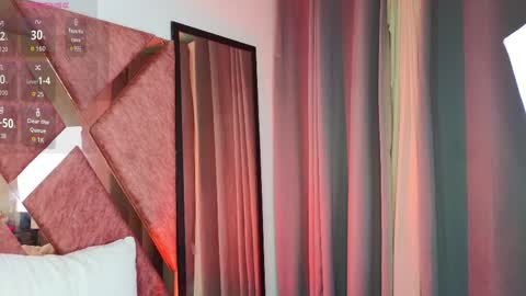 EMMA REVEES  online show from 03.31.26