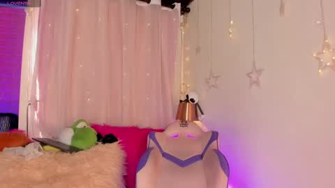 Snapshot of emma_soffia_ chatting on 01.23.25 EMMA  online show from 01.23.25