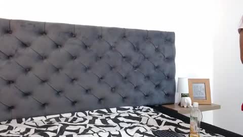 Emma... online show from 04.10.26