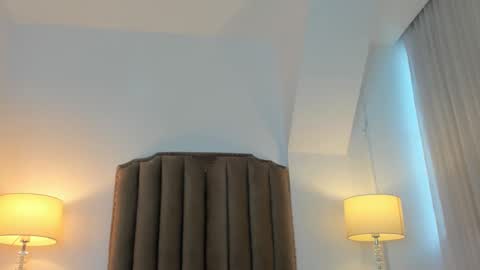 Snapshot of emma_torres__ chatting on 02.17.26 Ema online show from 02.17.26