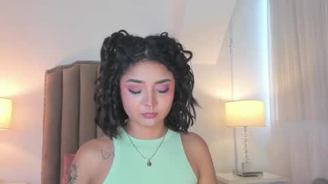 Snapshot of emma_torres__ chatting on 02.26.26 Ema online show from 02.26.26