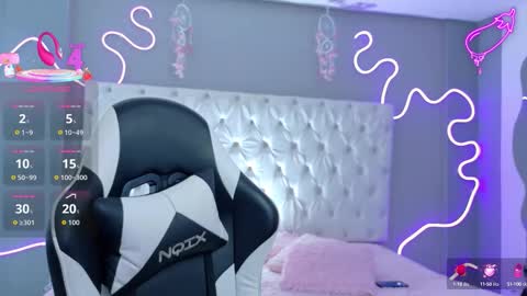 Snapshot of emma_visconti chatting on 09.25.25 emma_visconti online show from 09.25.25