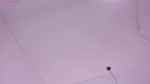 Snapshot of emma_white_01 chatting on 02.10.25 emma your love  online show from 02.10.25