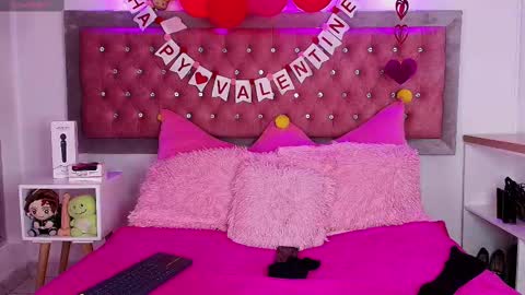 neko  online show from 02.17.25