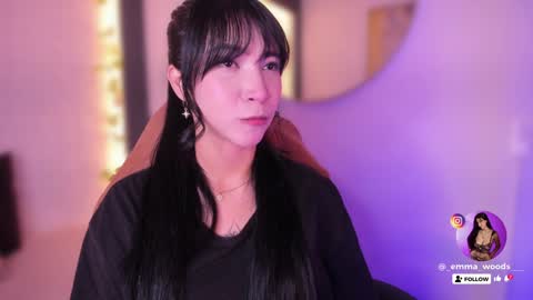 emma_woods__ online show from 12.26.24