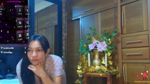 Emma online show from 02.11.25
