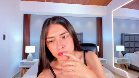 Emma  Everyday From 0530 to 1430 Col Time online show from 02.03.25
