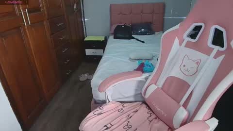 emma online show from 10.30.25