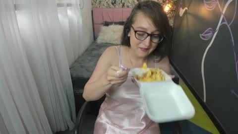 Emma Evans online show from 01.29.25
