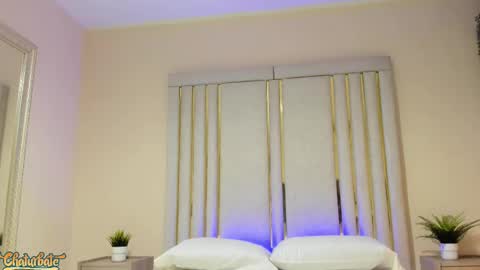 Snapshot of emmaahills chatting on 11.18.25 emmaahills online show from 11.18.25