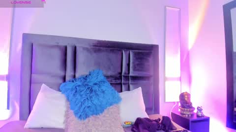 emma becket online show from 03.12.25