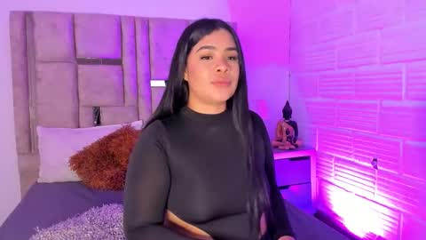 emma becket online show from 11.04.25