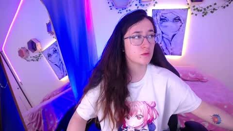 Emma Claire online show from 09.08.25