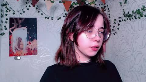 Snapshot of emmae__ chatting on 02.24.25 Emma online show from 02.24.25