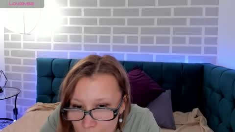 Snapshot of emmaethereal chatting on 02.03.26 Emma 3 online show from 02.03.26