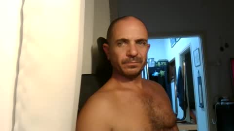 Ariel online show from 11.04.25