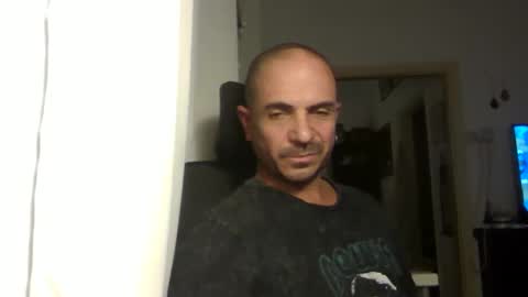 Ariel online show from 11.30.25