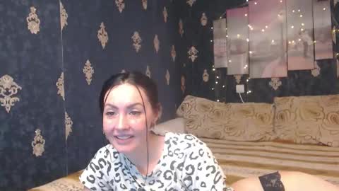 EmmaGoldX online show from 12.08.24