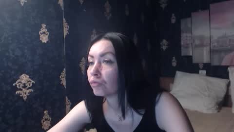 EmmaGoldX online show from 02.08.26