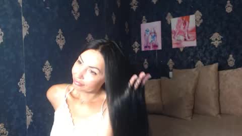 Snapshot of emmagoldx chatting on 07.25.26 EmmaGoldX online show from 07.25.26