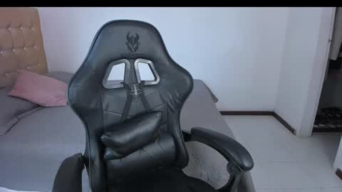 Snapshot of emmagrace99 chatting on 12.06.24 Jennifer online show from 12.06.24