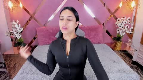 EMMA HILL online show from 12.20.24
