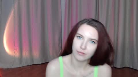 Snapshot of emmaishier chatting on 01.26.25 emmaishier online show from 01.26.25