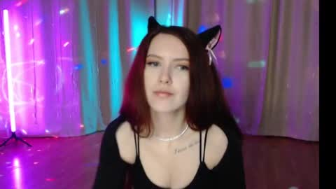 Snapshot of emmaishier chatting on 02.16.25 emmaishier online show from 02.16.25