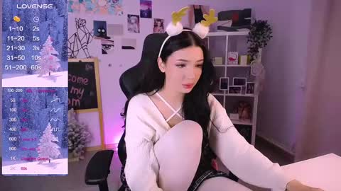 Emma online show from 12.22.24