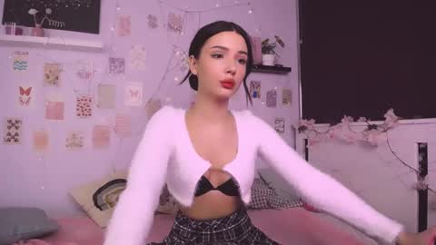 Emma online show from 01.26.25